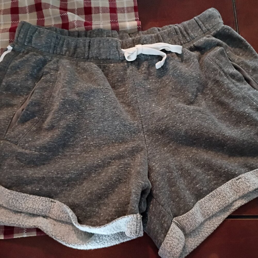 VICTORIA SECRET PINK BUNDLE